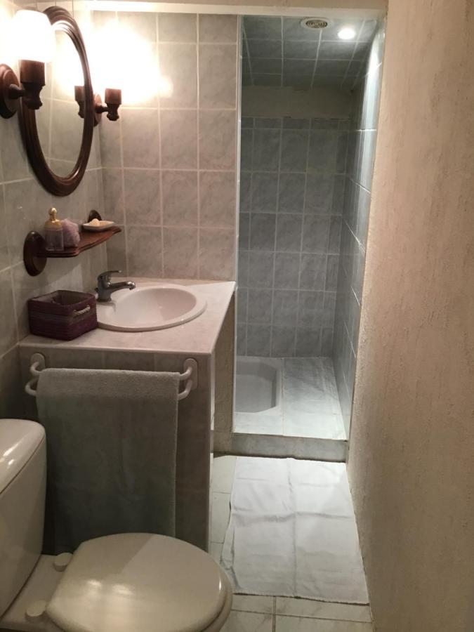 Crazy Foxy Retreats Bed & Breakfast Fox-Amphoux Ngoại thất bức ảnh